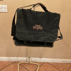 Vintage GUESS laptop bag